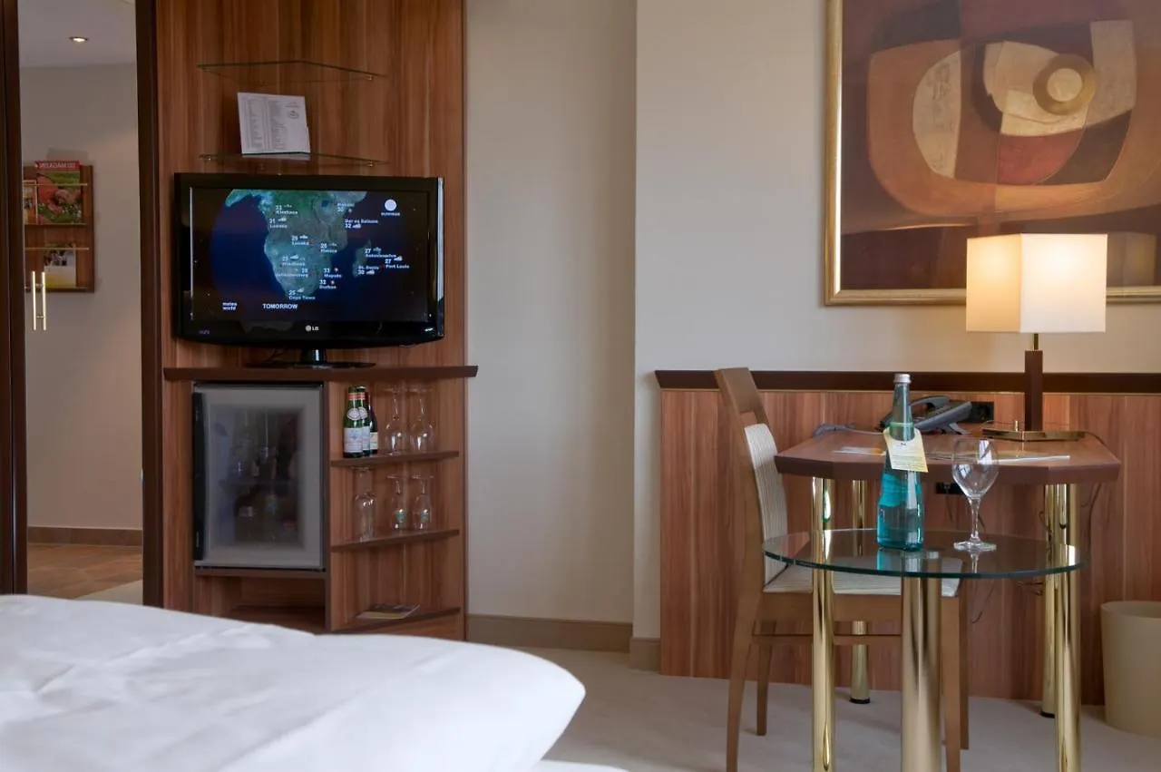 Ringhotel Katharinen Hof ウンナ 4*,  ドイツ